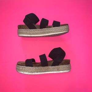 Black Kimmie Sandals